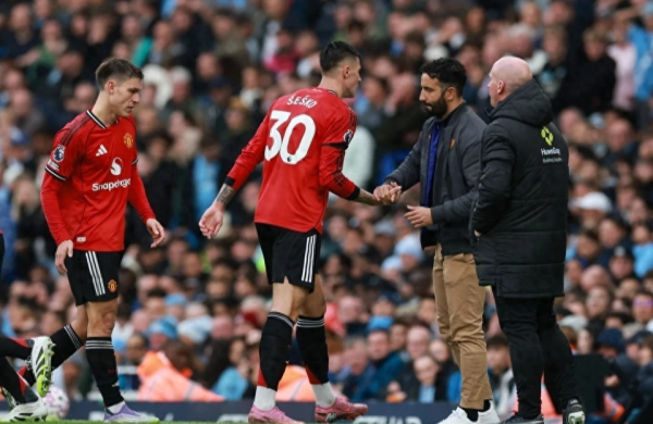 捷希源 五大问题彻底暴露曼联“软弱”本质